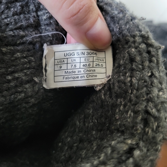 UGG Australia Gray Lattice Sweater Boots - Picture 7 of 8
